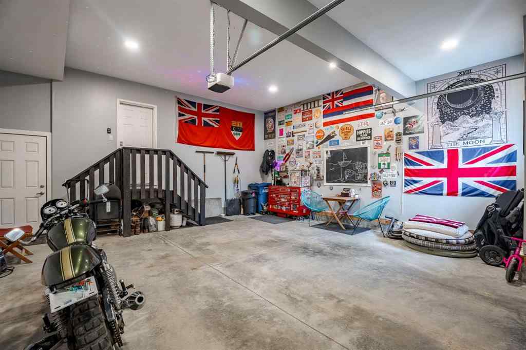 MLS® A2240957 - 2148 Ravensdun Crescent SE in Ravenswood Airdrie, Residential