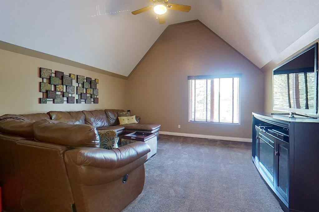 MLS® A2240958 - 2110 Pioneer Drive SW in NONE Slave Lake, Residential