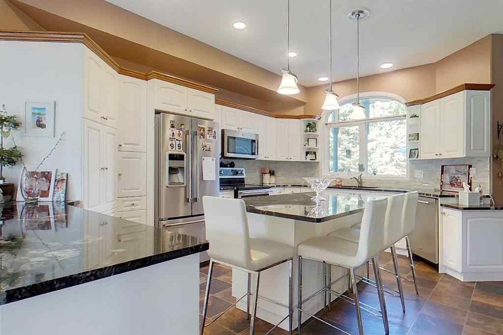 MLS® A2240958 - 2110 Pioneer Drive SW in NONE Slave Lake, Residential