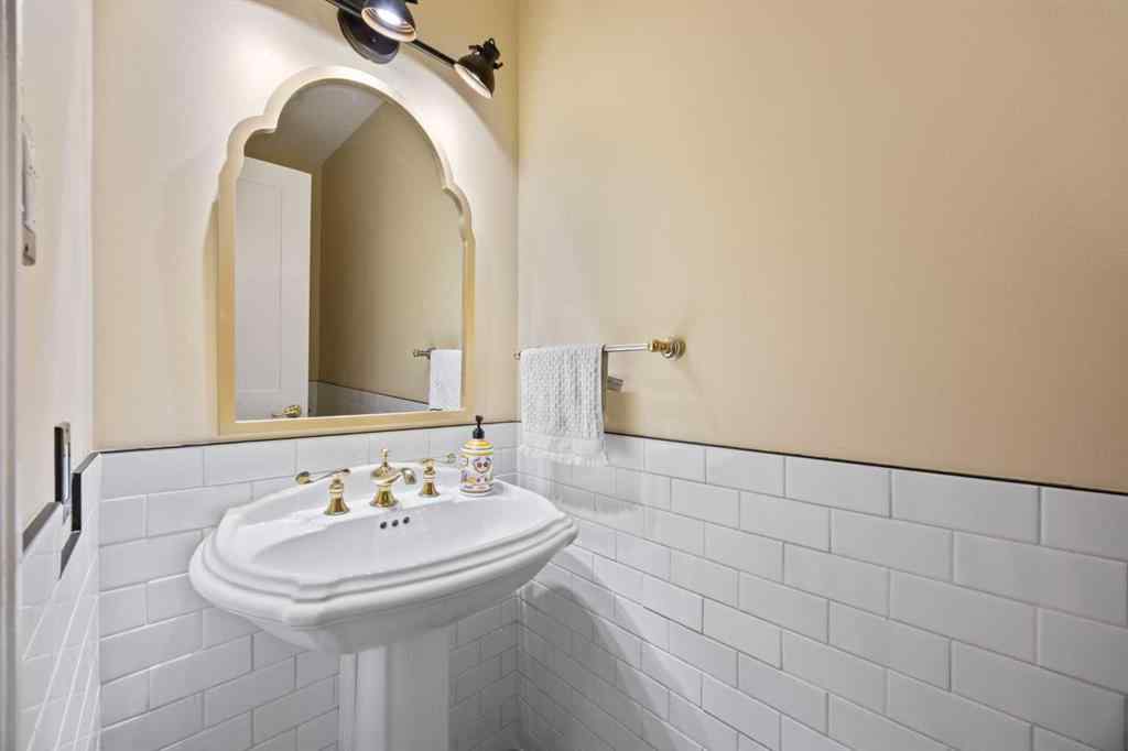 MLS® A2240964 - 70 Downey Road  in Downey Ridge Okotoks, Residential