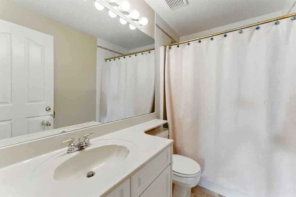 MLS® A2240971 - 36 Eagleview Heights  in GlenEagles Cochrane, Residential