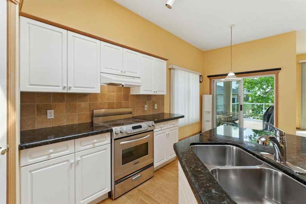 MLS® A2240971 - 36 Eagleview Heights  in GlenEagles Cochrane, Residential