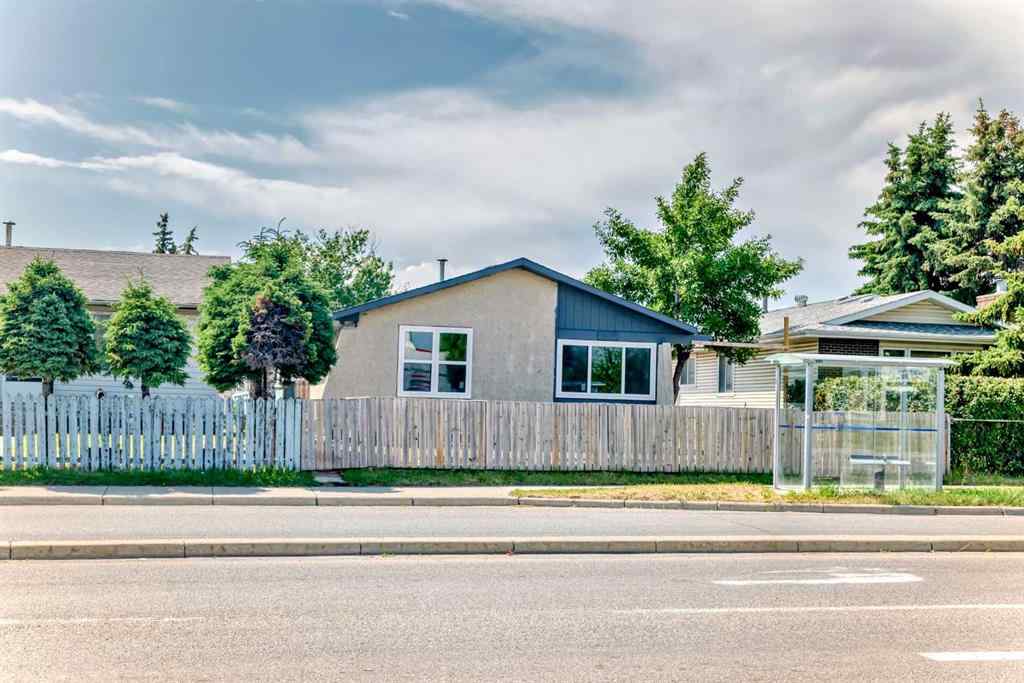 MLS® A2240977 - 5307 Madigan Drive NE in Marlborough Park Calgary, Residential