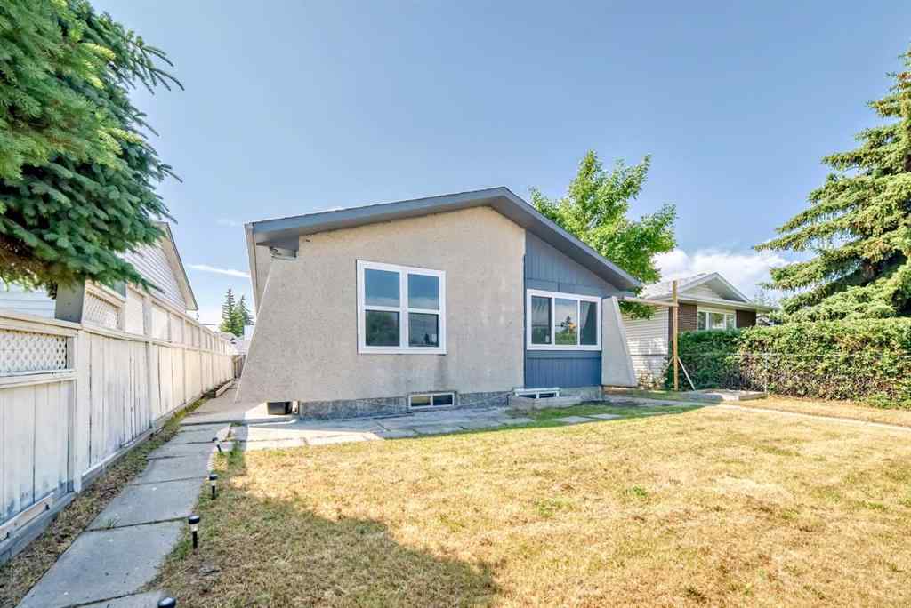 MLS® A2240977 - 5307 Madigan Drive NE in Marlborough Park Calgary, Residential