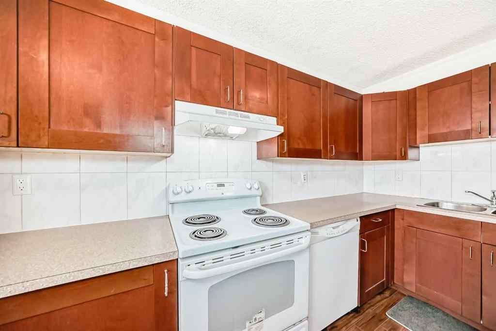 MLS® A2240977 - 5307 Madigan Drive NE in Marlborough Park Calgary, Residential