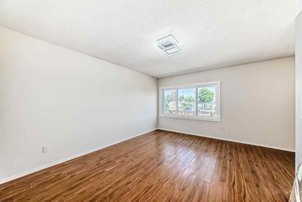 MLS® A2240977 - 5307 Madigan Drive NE in Marlborough Park Calgary, Residential