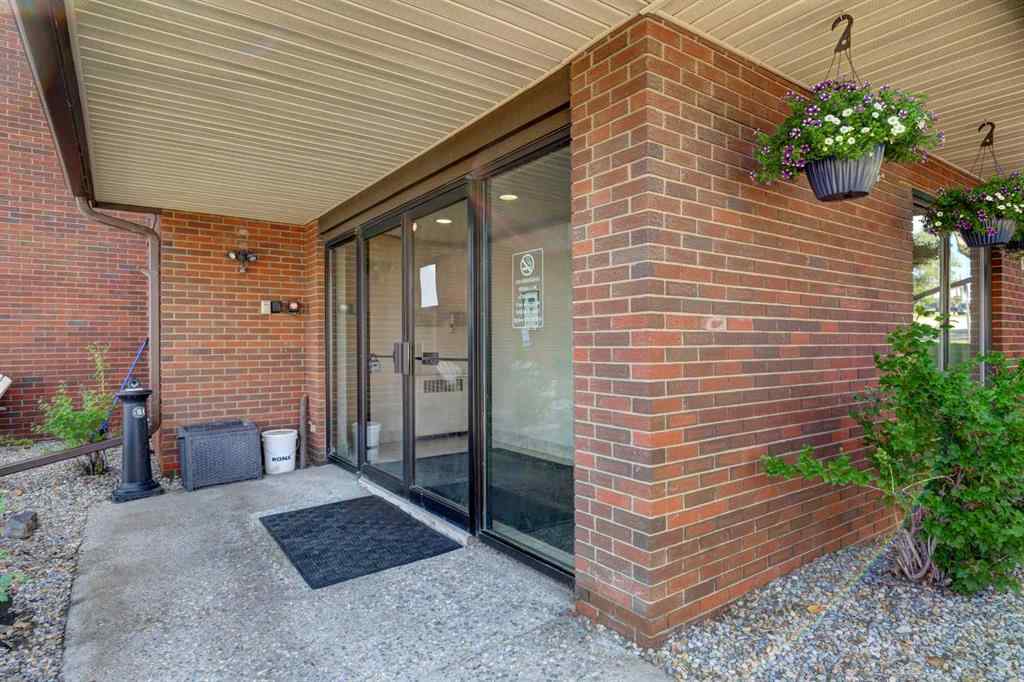 MLS® A2240979 - Unit #4110 385 Patterson Hill SW in Patterson Calgary, Residential