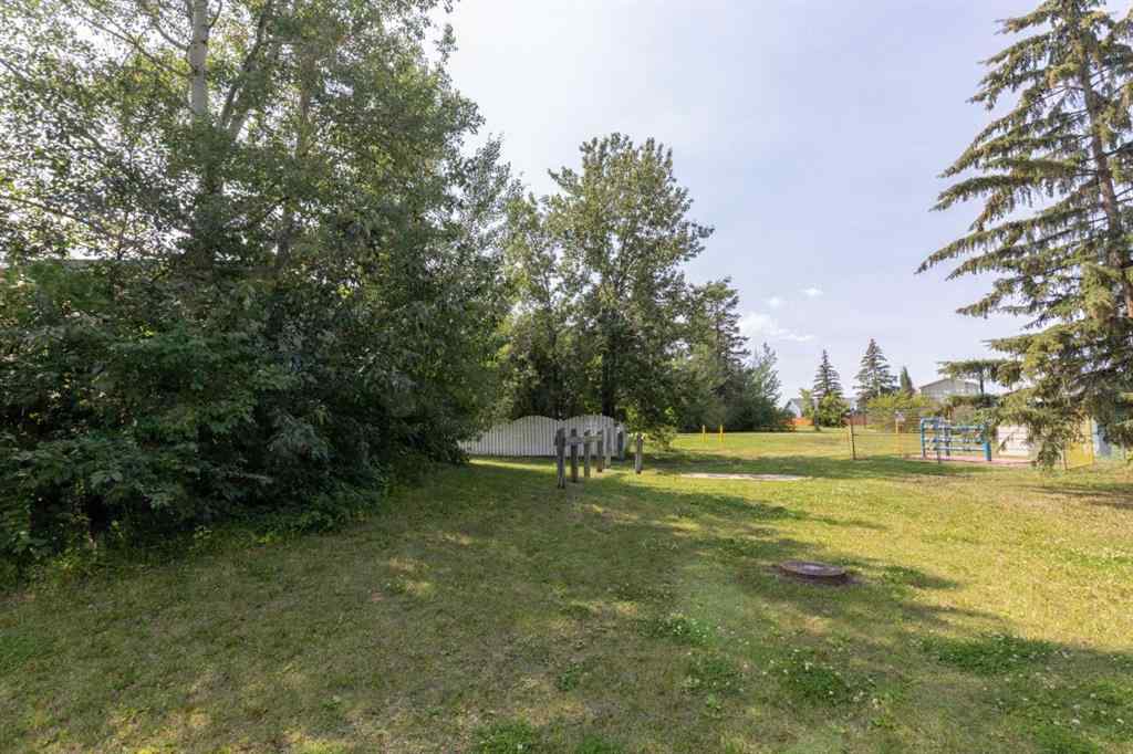 MLS® A2240982 - 121 Beale Crescent  in Beacon Hill Fort McMurray, Residential