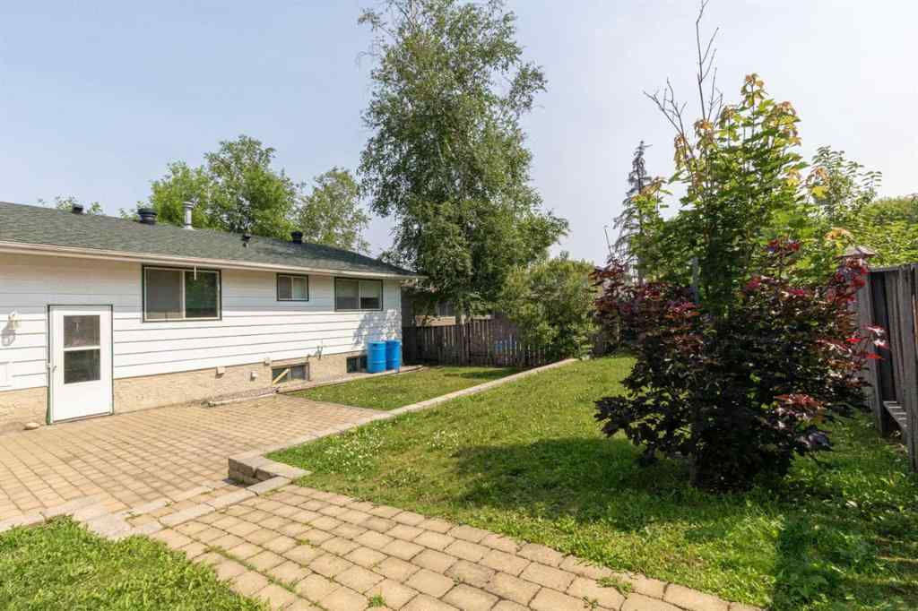 MLS® A2240982 - 121 Beale Crescent  in Beacon Hill Fort McMurray, Residential