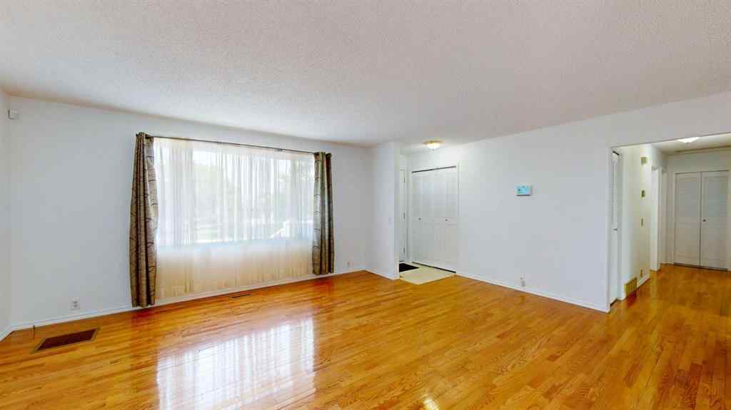 MLS® A2240982 - 121 Beale Crescent  in Beacon Hill Fort McMurray, Residential