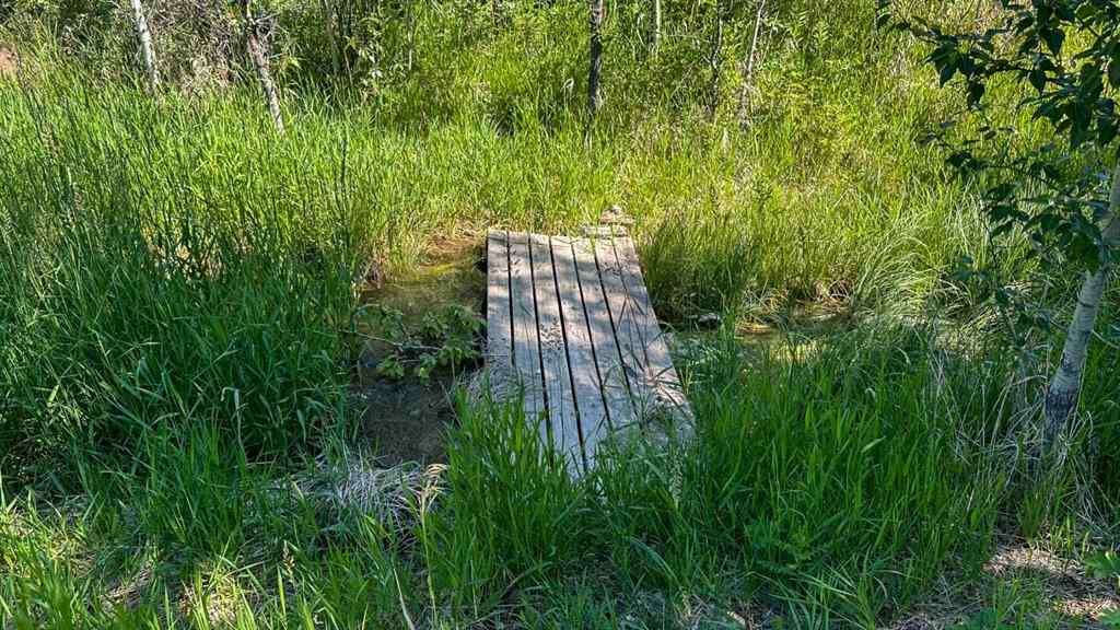 MLS® A2240983 - 586 Main Ave W   in NONE Sundre, Commercial