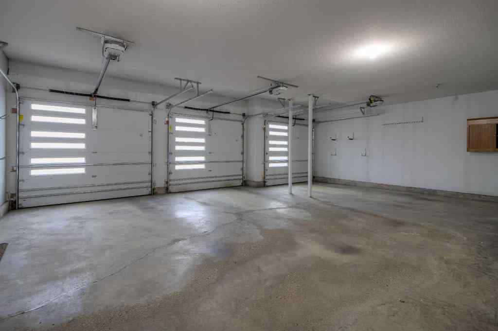 MLS® A2240989 - 73 Fairmont Park Landing S in Fairmont Lethbridge, Residential