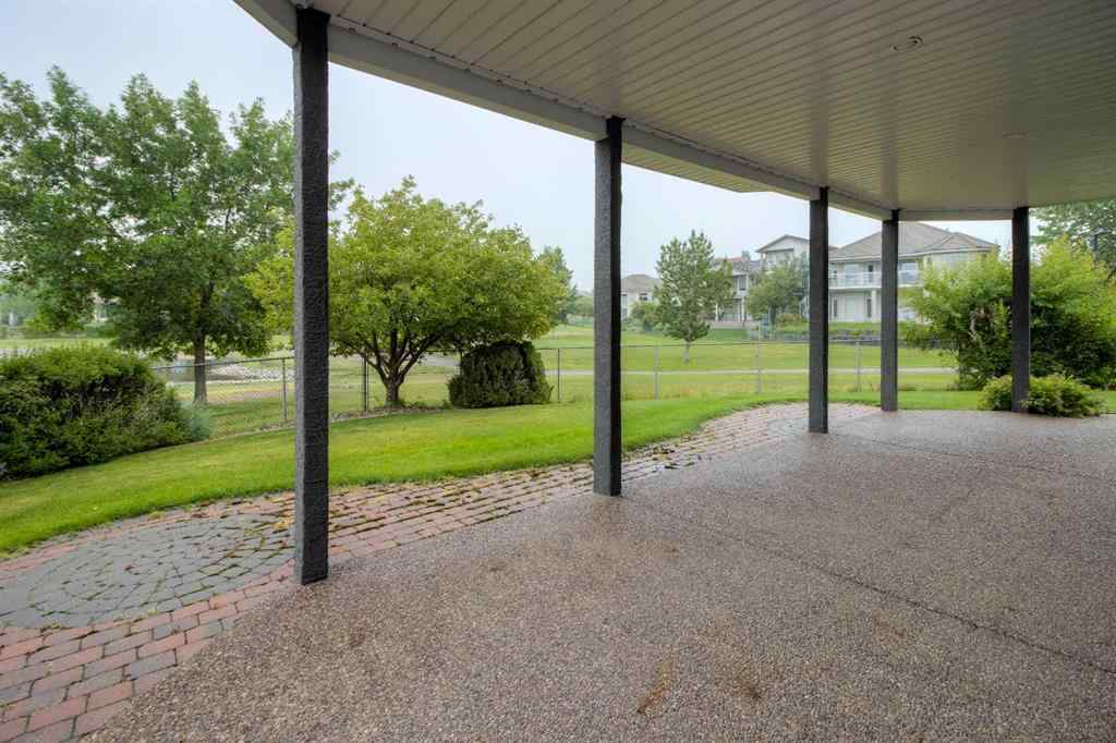 MLS® A2240989 - 73 Fairmont Park Landing S in Fairmont Lethbridge, Residential