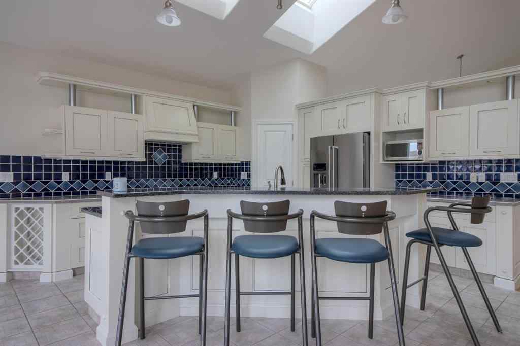 MLS® A2240989 - 73 Fairmont Park Landing S in Fairmont Lethbridge, Residential