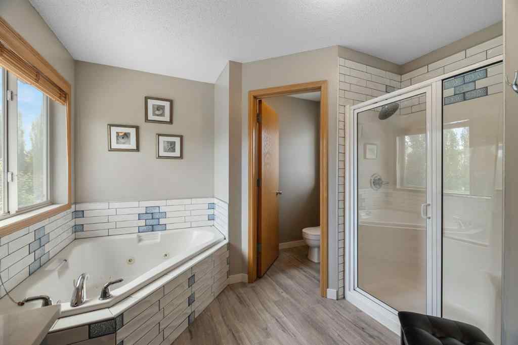 MLS® A2240995 - 168 Fairways Drive NW in Fairways Airdrie, Residential