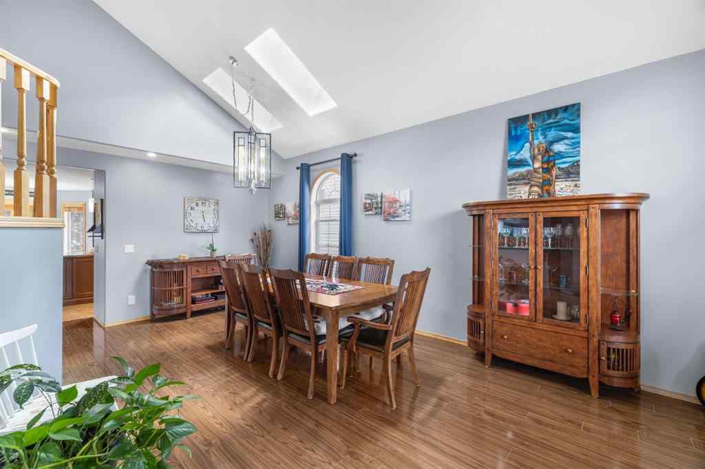 MLS® A2240995 - 168 Fairways Drive NW in Fairways Airdrie, Residential