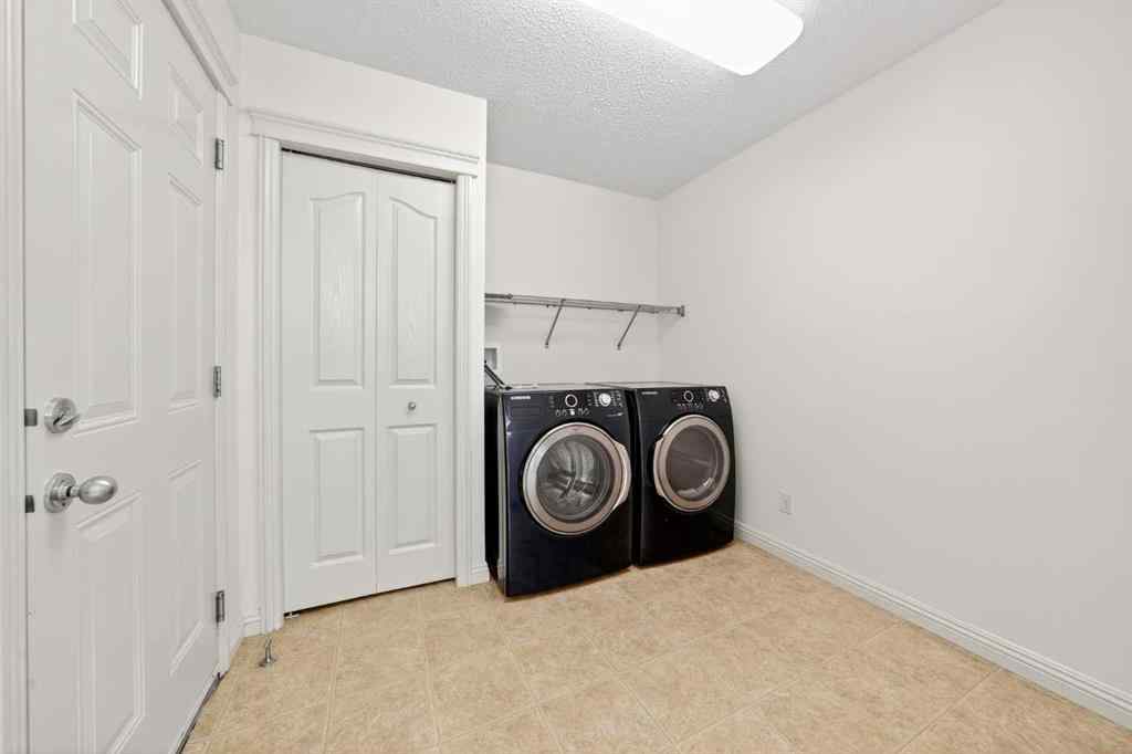 MLS® A2240997 - 320 Everbrook Way SW in Evergreen Calgary, Residential