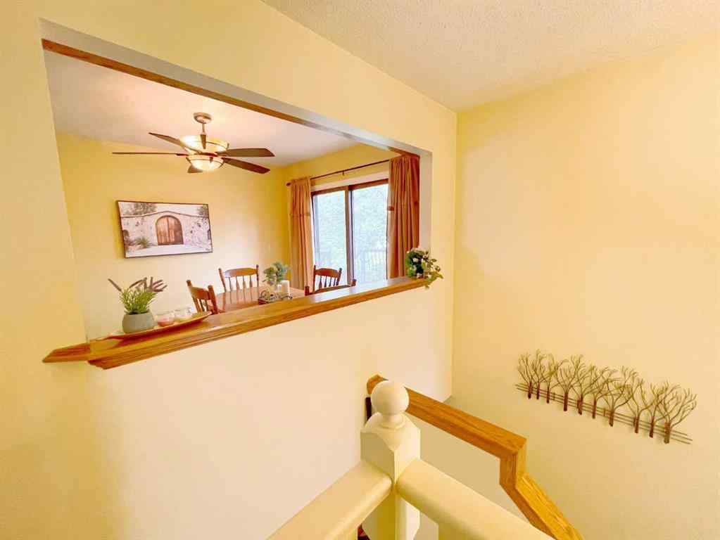 MLS® A2240999 - 40 Mohawk Road W in Indian Battle Heights Lethbridge, Residential