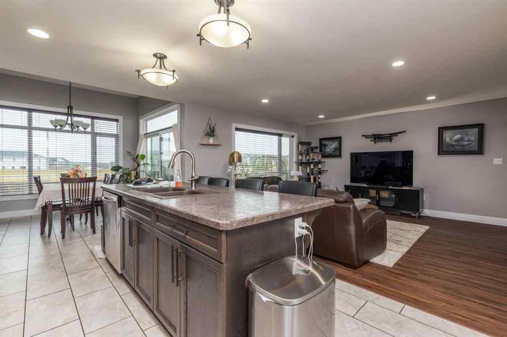 MLS® A2241025 - 4132 34 Street  in Aurora Lloydminster, Residential