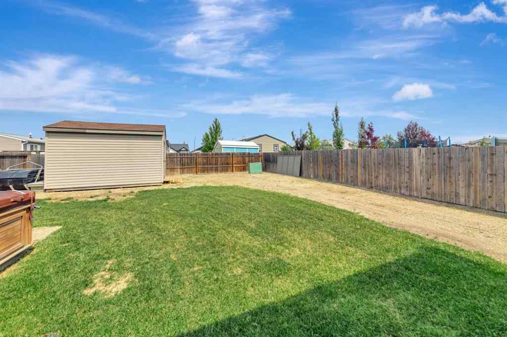 MLS® A2241026 - 5208 51 Avenue  in Blackfoot Blackfoot, Residential