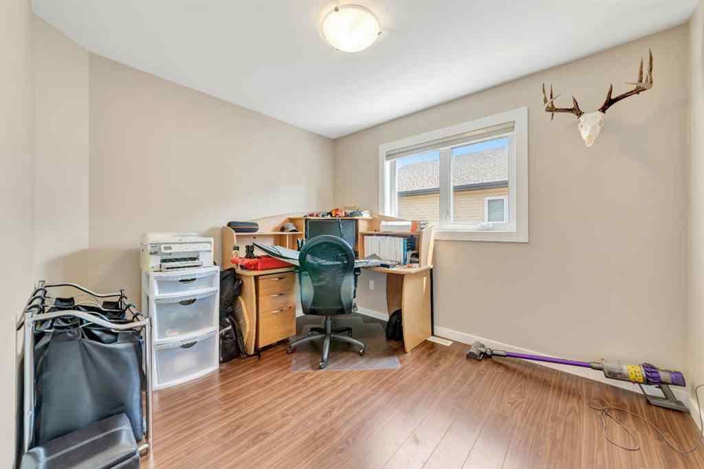 MLS® A2241026 - 5208 51 Avenue  in Blackfoot Blackfoot, Residential