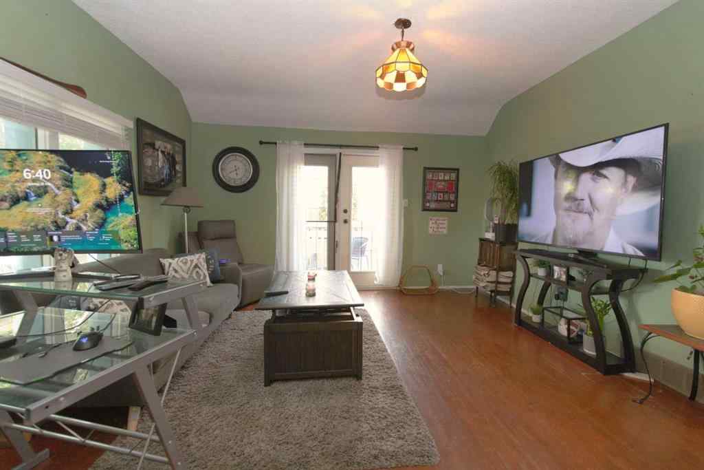 MLS® A2241032 - 1143 Braemar Street SE in River Flats Medicine Hat, Residential