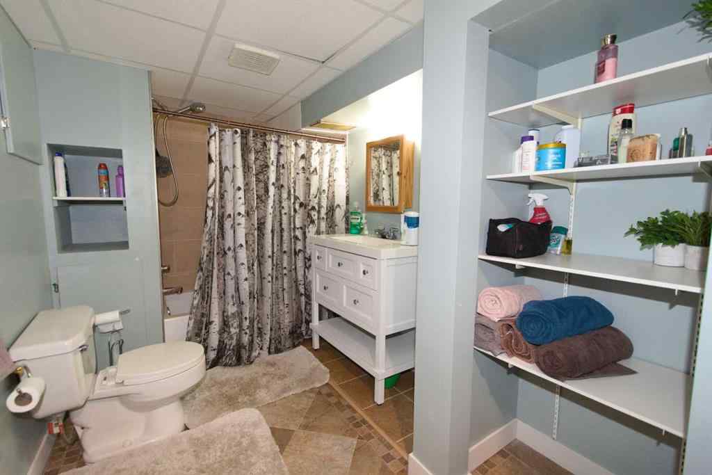MLS® A2241032 - 1143 Braemar Street SE in River Flats Medicine Hat, Residential