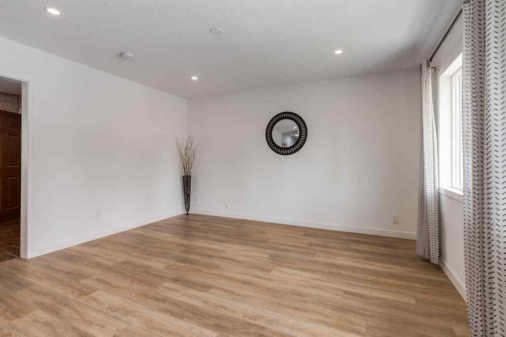 MLS® A2241033 - 1321 39 Street SE in Forest Lawn Calgary, Residential