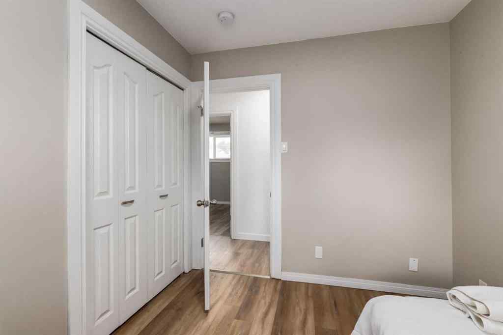 MLS® A2241033 - 1321 39 Street SE in Forest Lawn Calgary, Residential