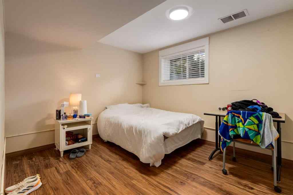 MLS® A2241033 - 1321 39 Street SE in Forest Lawn Calgary, Residential