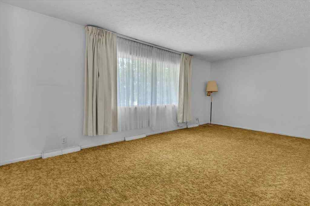 MLS® A2241038 - 2619 37 Street SW in Glendale Calgary, Residential