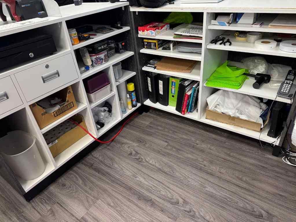 MLS® A2241050 - Unit #4 4902 50 Street  in Central Ponoka Ponoka, Commercial