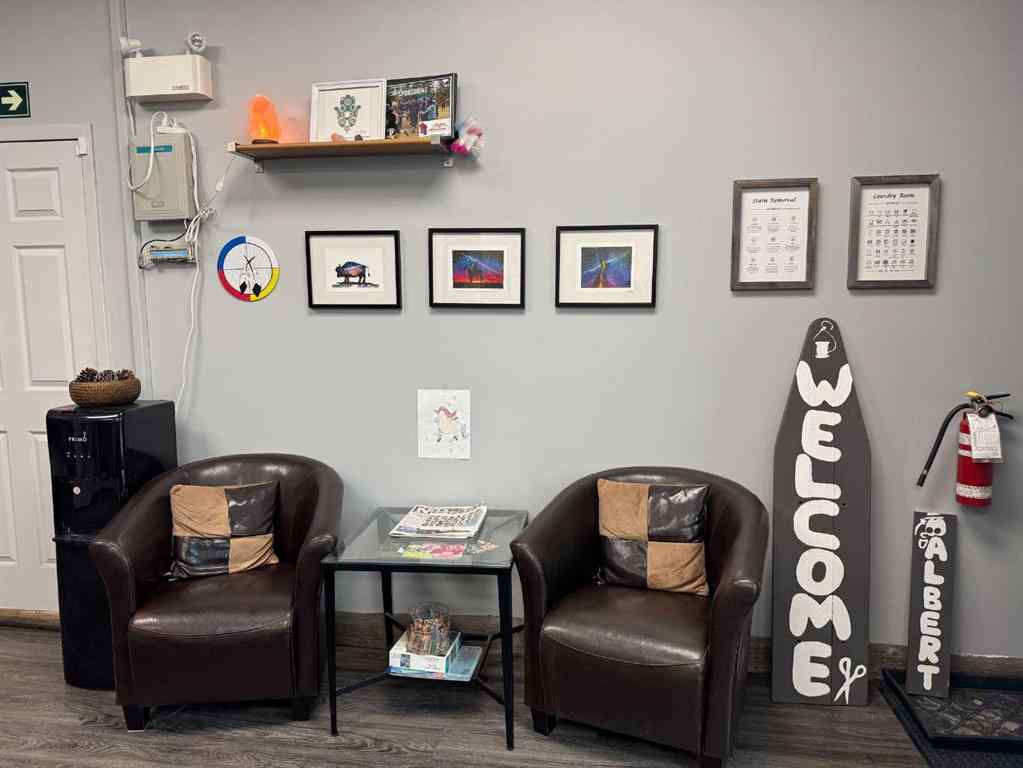 MLS® A2241050 - Unit #4 4902 50 Street  in Central Ponoka Ponoka, Commercial