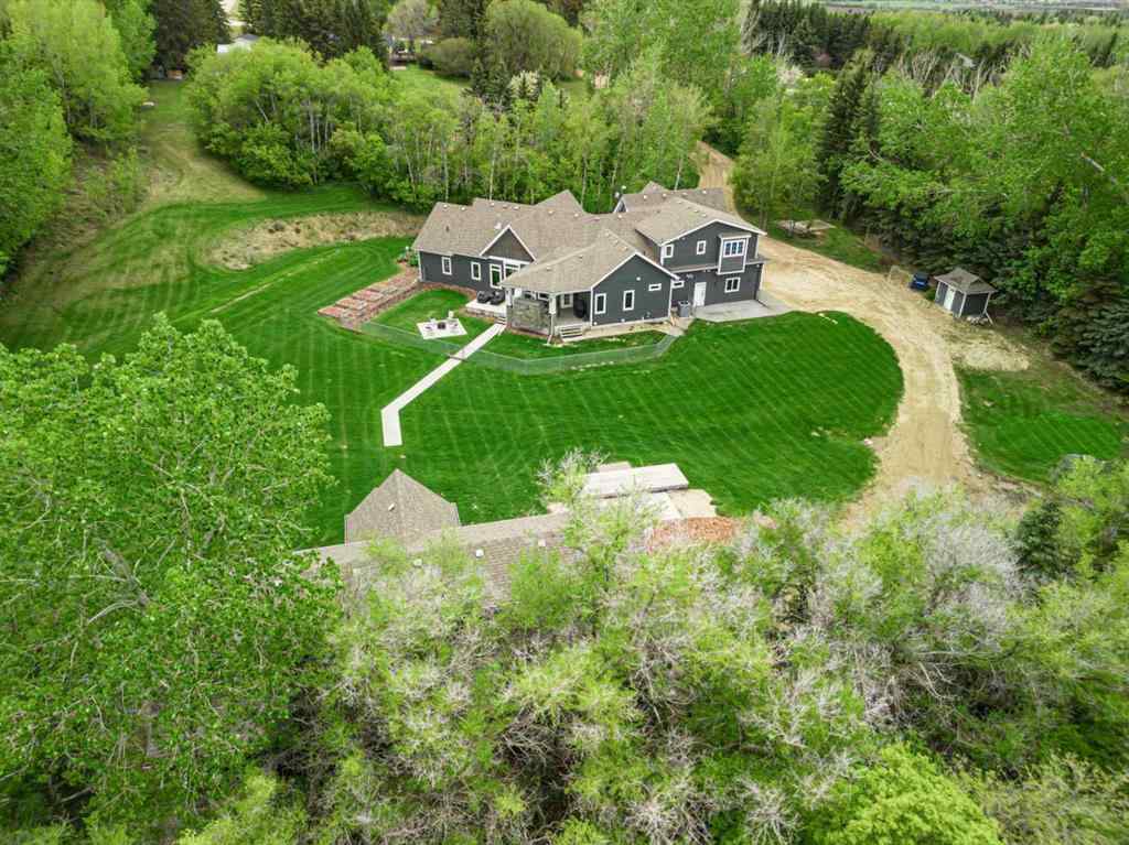 MLS® A2241058 - Unit #14 38349 Range Road 270   in Hawk Hills Rural Red Deer County, Residential