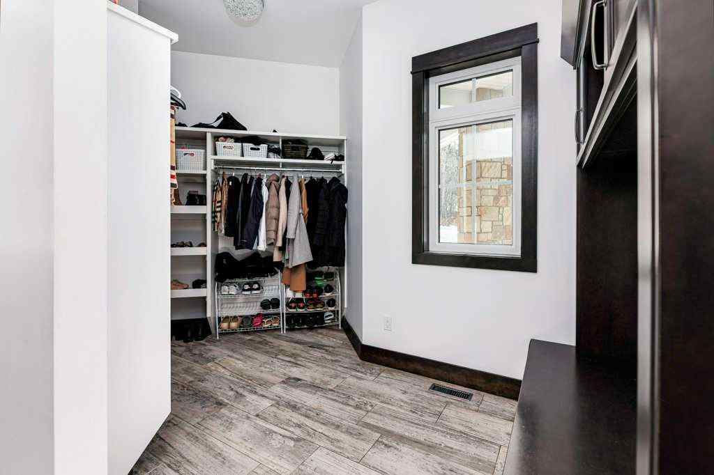 MLS® A2241058 - Unit #14 38349 Range Road 270   in Hawk Hills Rural Red Deer County, Residential