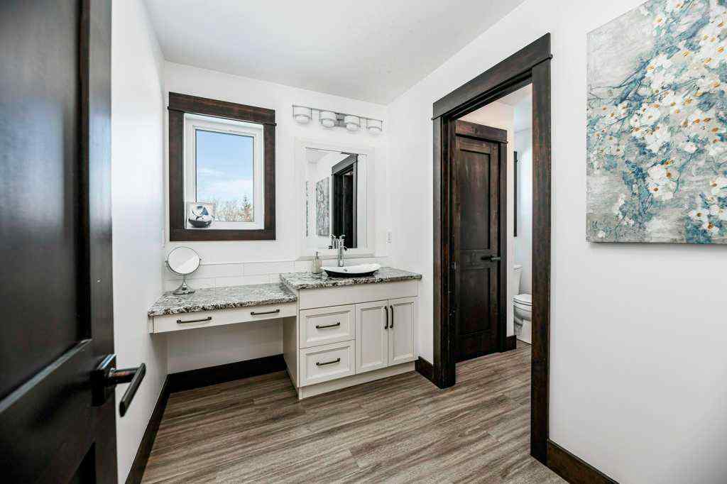 MLS® A2241058 - Unit #14 38349 Range Road 270   in Hawk Hills Rural Red Deer County, Residential