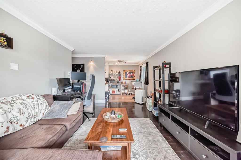 MLS® A2241059 - Unit #33 366 94 Avenue SE in Acadia Calgary, Residential