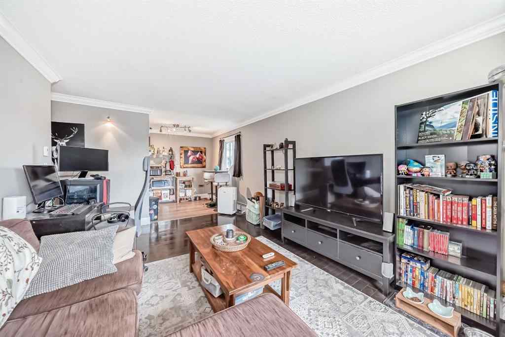 MLS® A2241059 - Unit #33 366 94 Avenue SE in Acadia Calgary, Residential