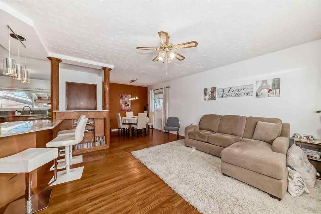 MLS® A2241064 - 320 44 Street SE in Forest Heights Calgary, Residential
