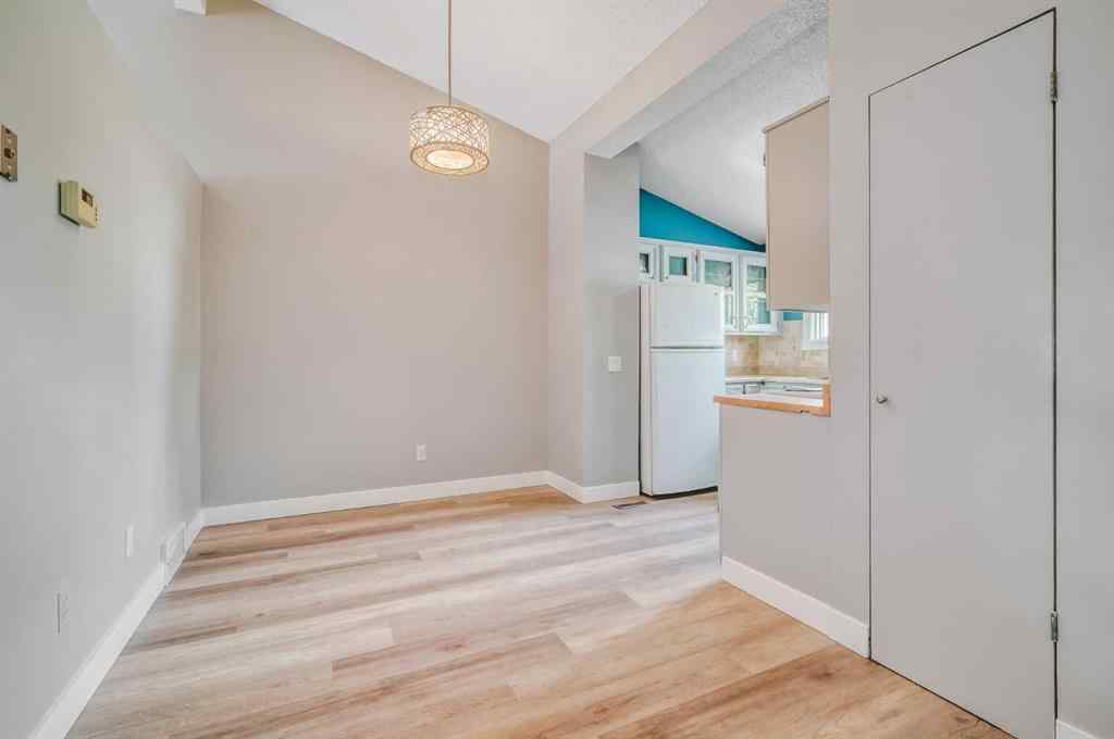 MLS® A2241068 - 1426 Ranchlands Way NW in Ranchlands Calgary, Residential