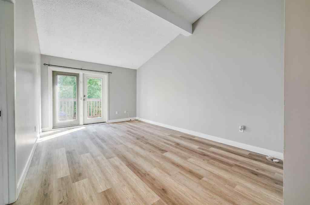 MLS® A2241068 - 1426 Ranchlands Way NW in Ranchlands Calgary, Residential