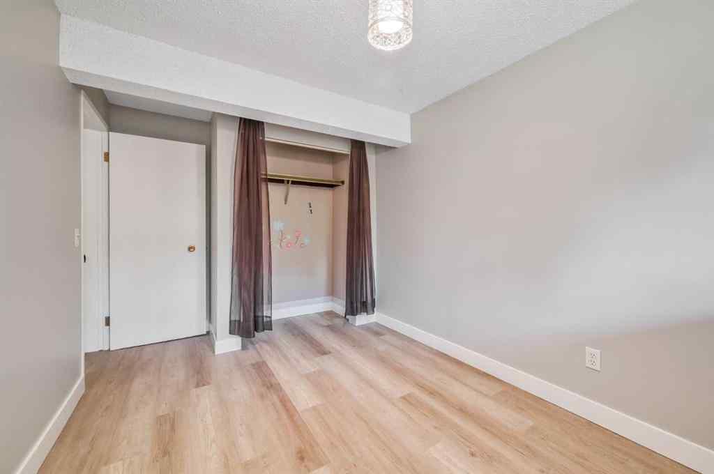 MLS® A2241068 - 1426 Ranchlands Way NW in Ranchlands Calgary, Residential
