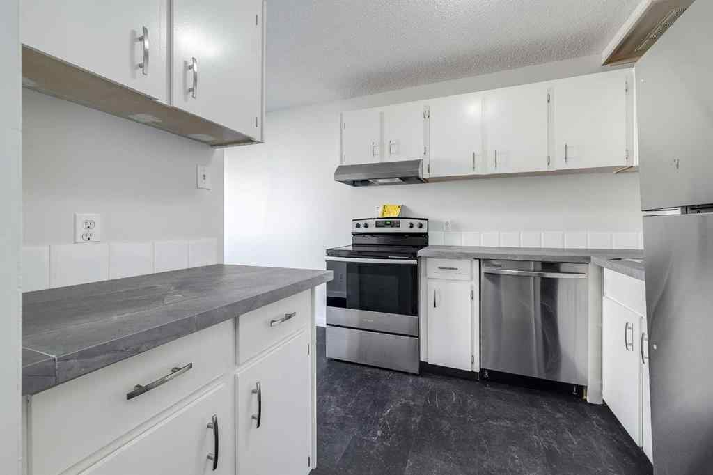 MLS® A2241075 - Unit #35 20 Alford Avenue  in Anders Park Red Deer, Residential
