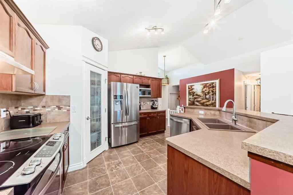 MLS® A2241076 - 187 Hawkmere View  in NONE Chestermere, Residential