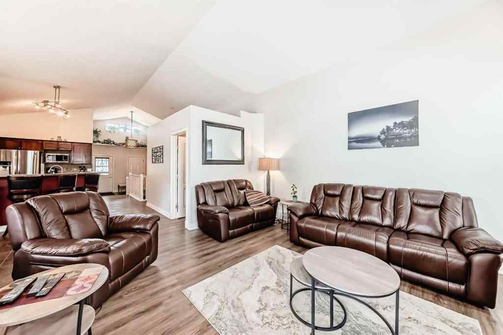 MLS® A2241076 - 187 Hawkmere View  in NONE Chestermere, Residential