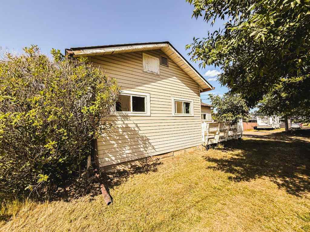 MLS® A2241077 - 4401 47 Street  in NONE Spirit River, Residential