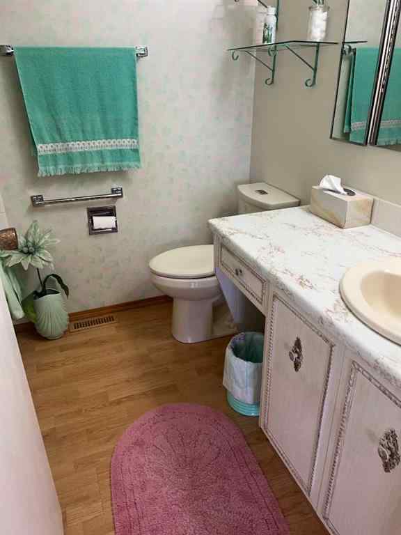 MLS® A2241078 - 811 7 st   in NONE Fox Creek, Residential