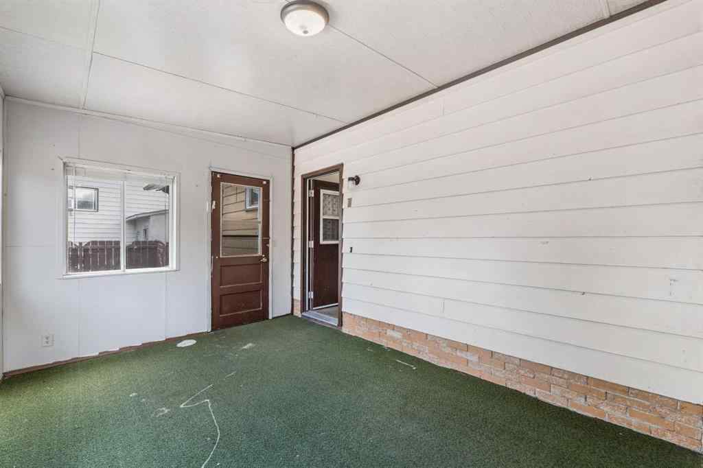 MLS® A2241080 - 36 Brentwood Drive E in Maplewood Strathmore, Residential