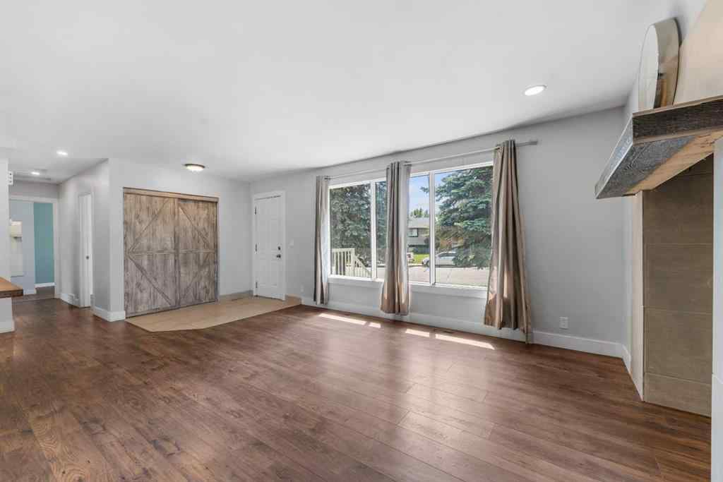 MLS® A2241080 - 36 Brentwood Drive E in Maplewood Strathmore, Residential
