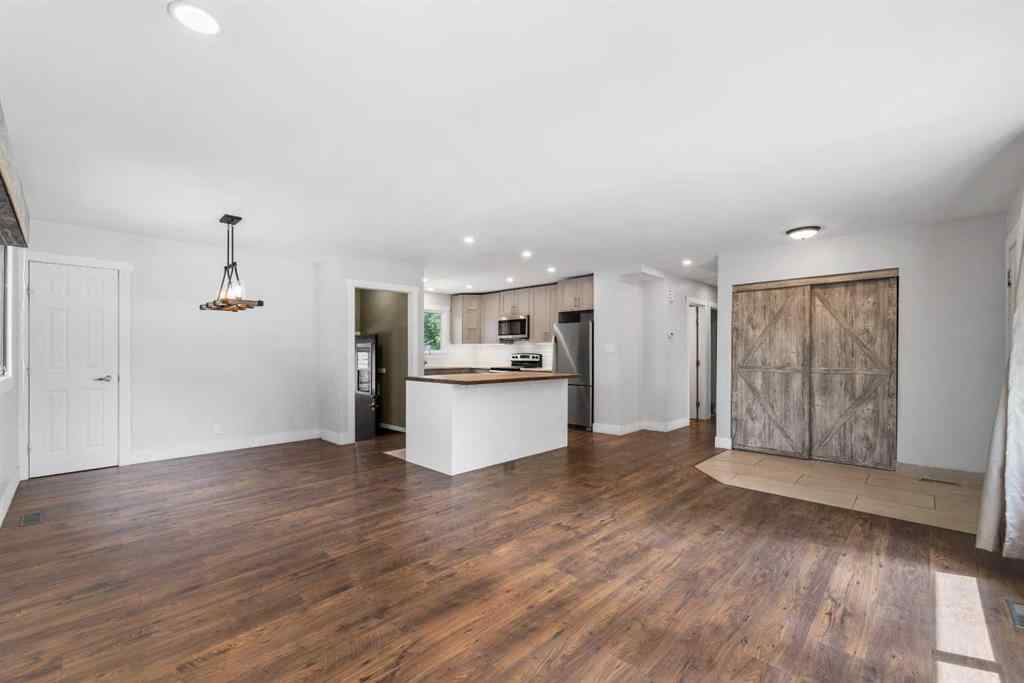MLS® A2241080 - 36 Brentwood Drive E in Maplewood Strathmore, Residential